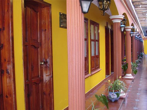 Hotel Arcos Del Carmen San Cristóbal de Las Casas المظهر الخارجي الصورة